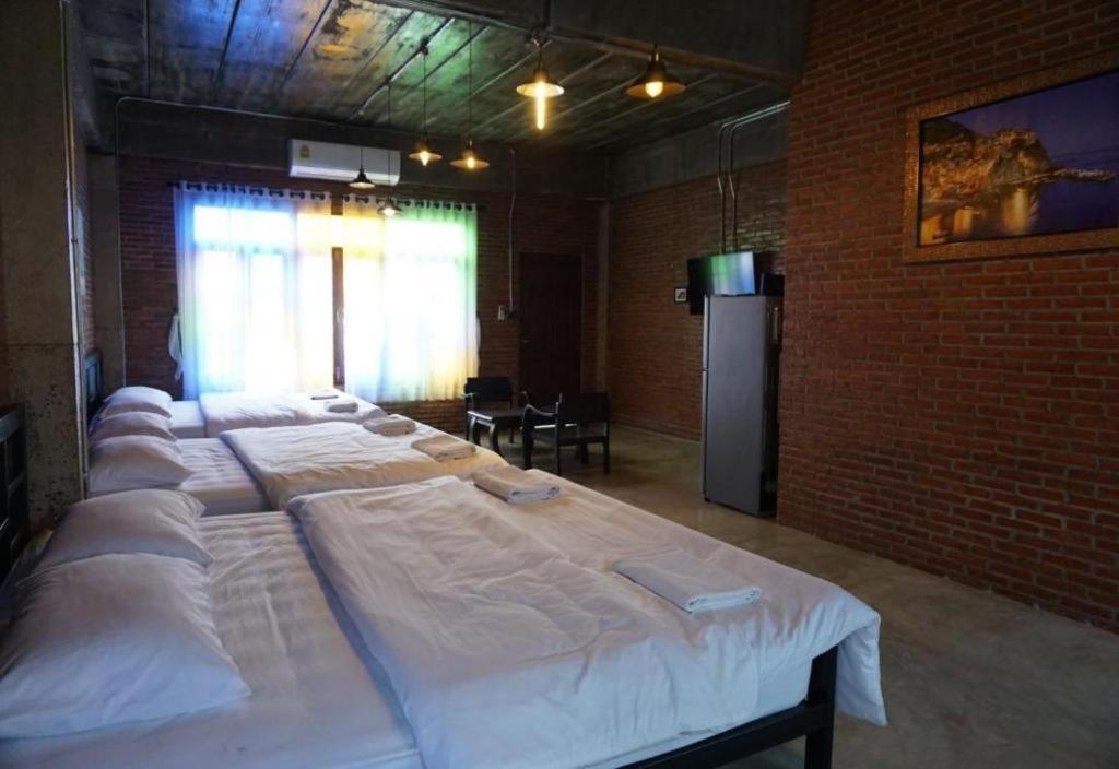 Oyo 1155 Bikers House And Enduro Tours Chiang Mai Hotel Exterior photo
